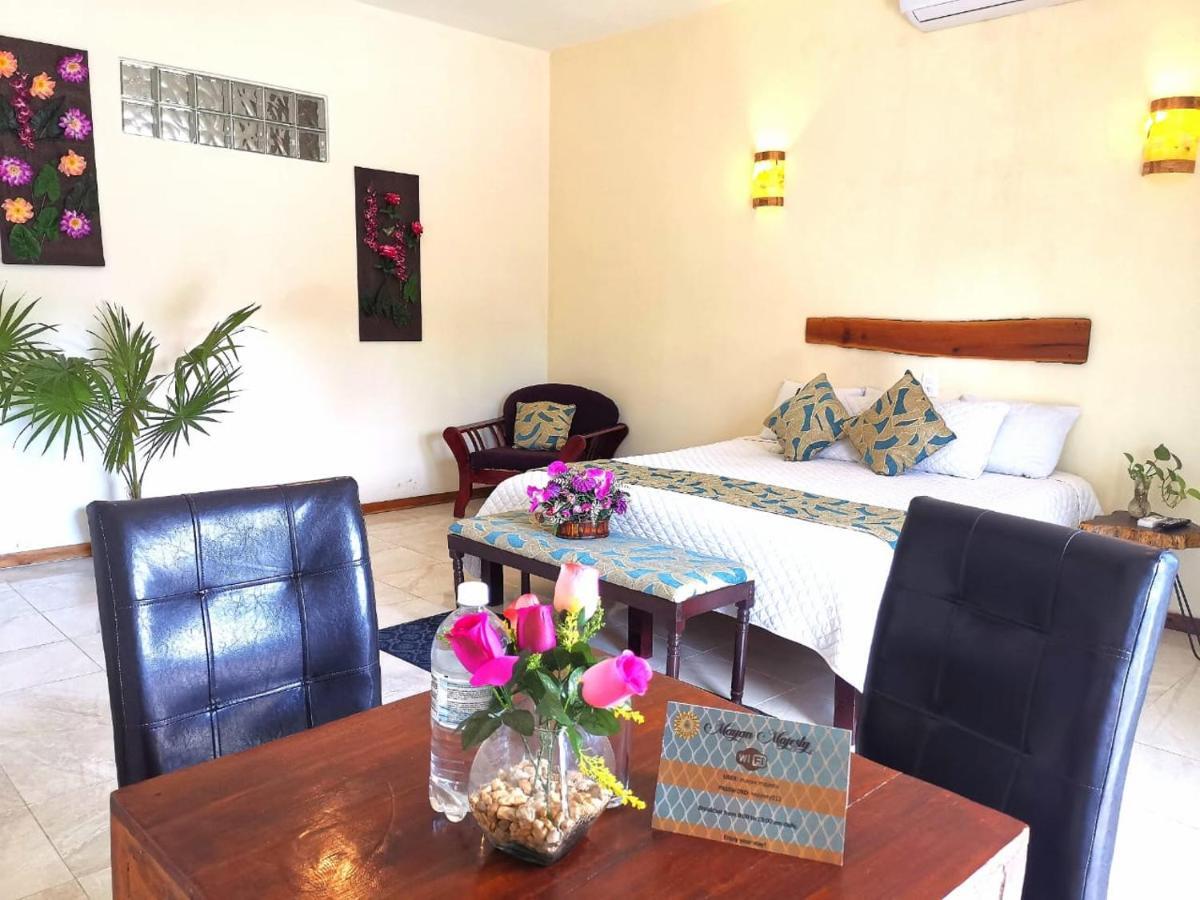 Mayan Majesty Boutique Hotel 바야돌리드 외부 사진